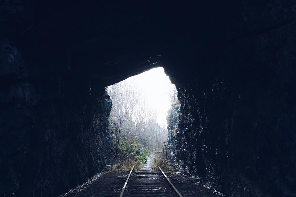 Tunnel Dark