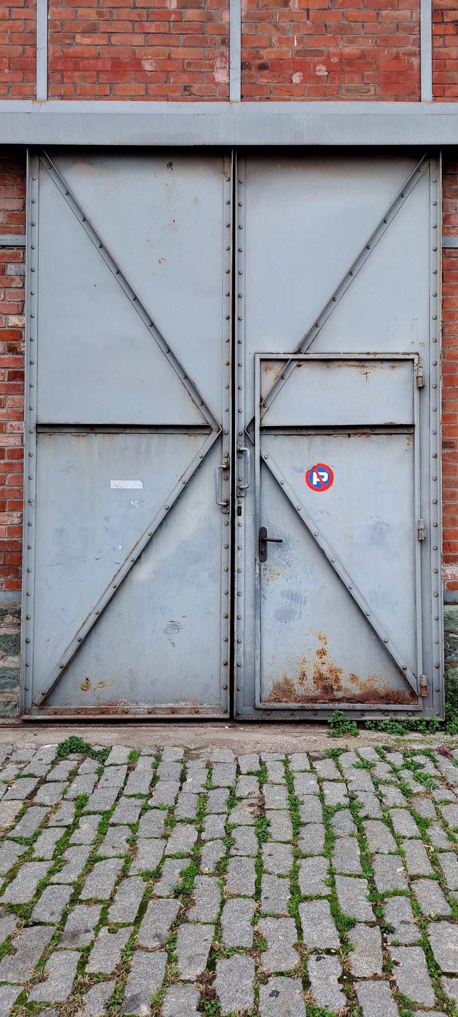 warehouse door in Thessalonikis port - Thessaloniki Greece