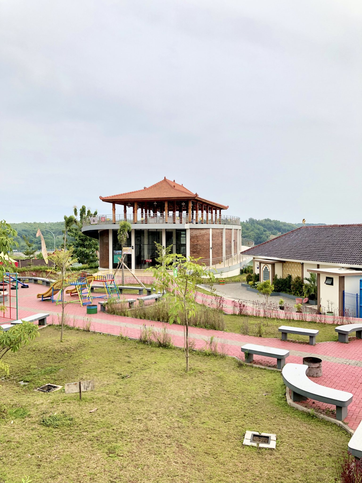 Public space for recreation, Waduk Cacaban, Kedungbanteng, Karanganyar, Tegal