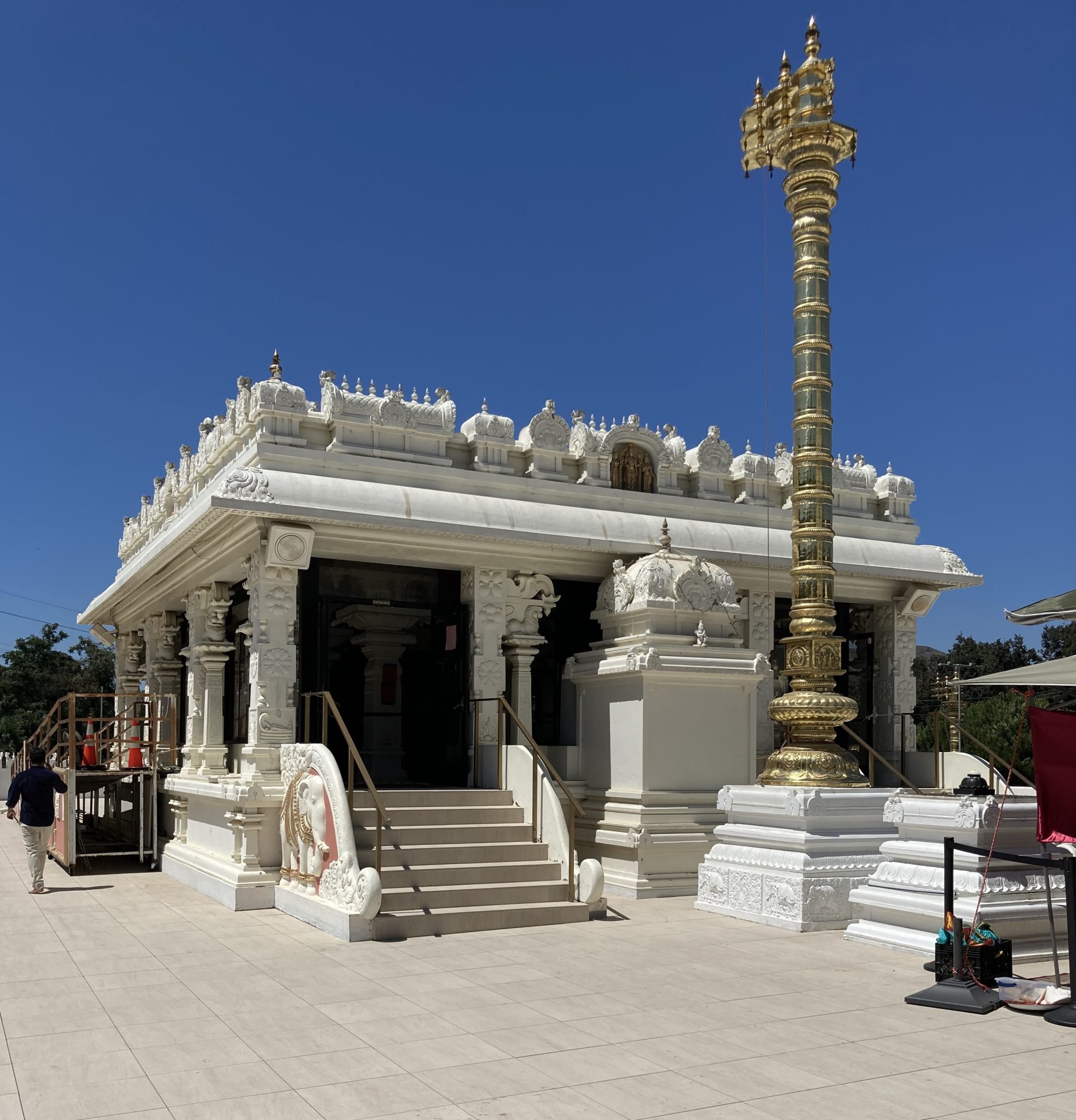 Hindu temple, Malibu (California) -2
