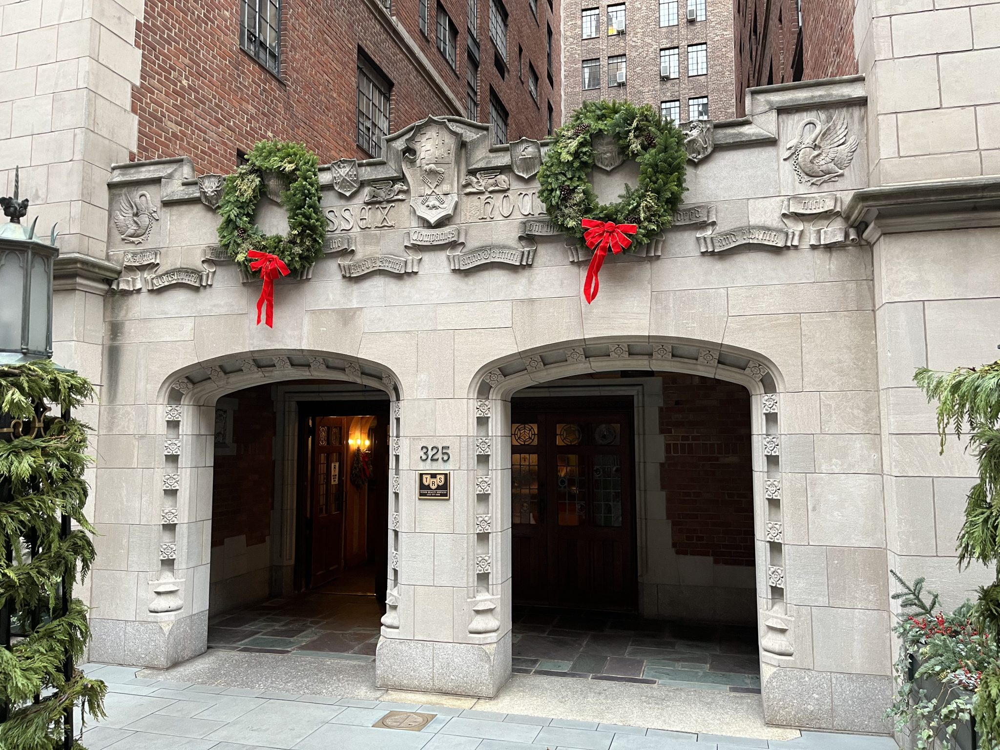 Arched entryway in New York City
