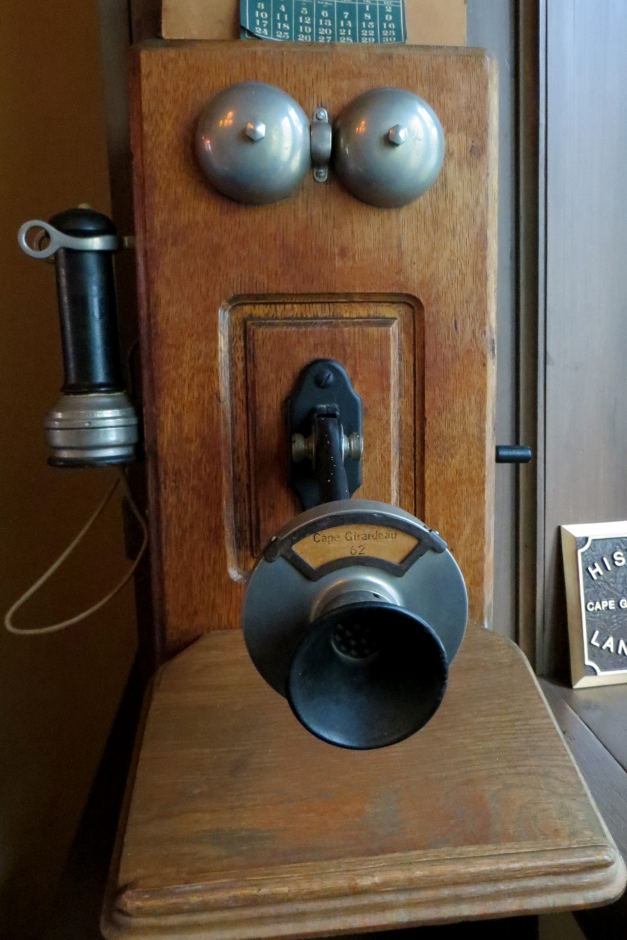 old telephone 2