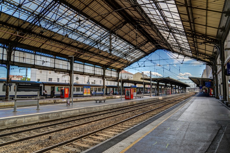Valence central station
