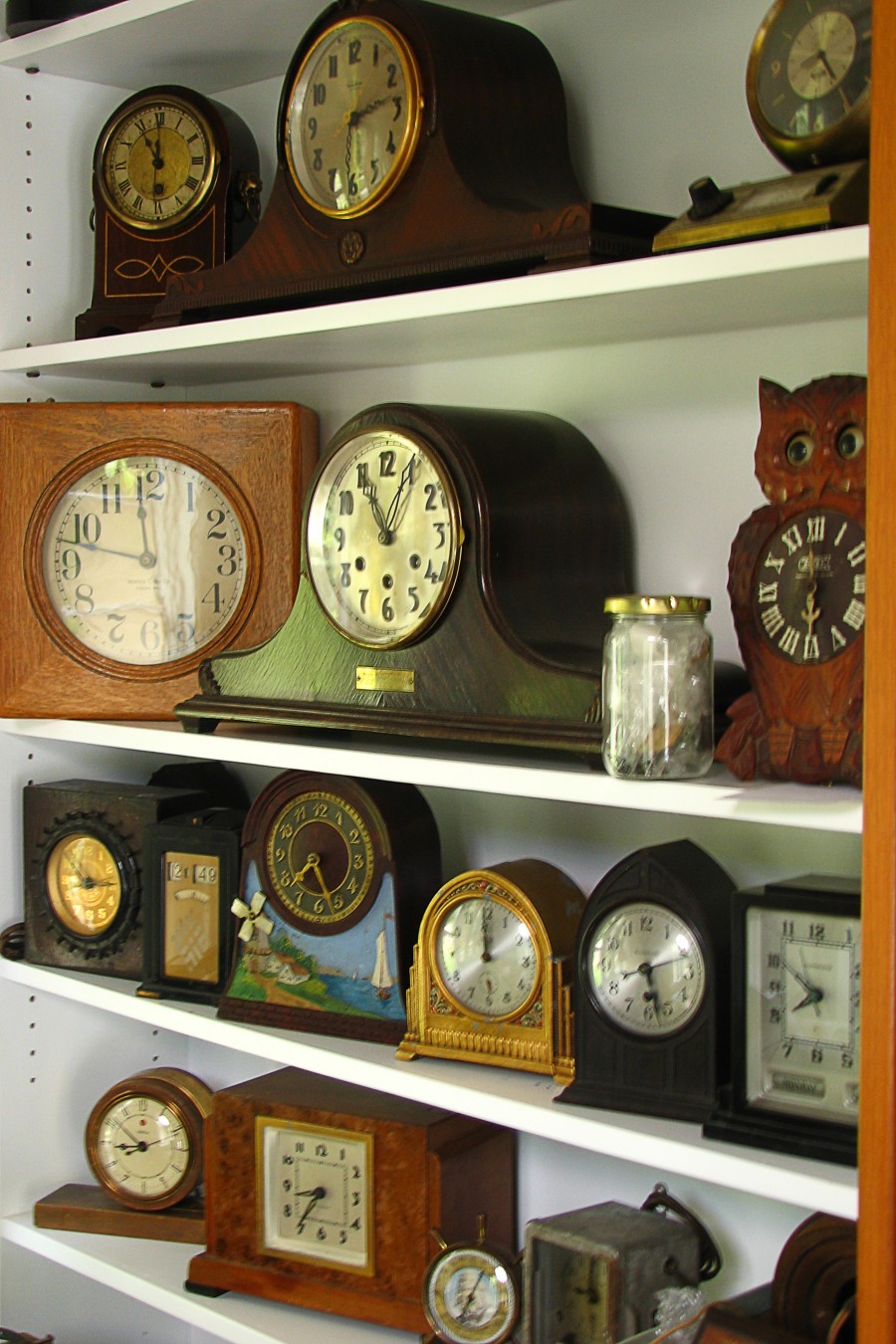 clock shop inventory