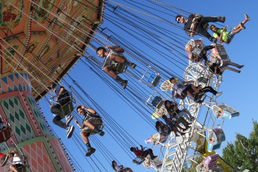 kids on amusement park ride