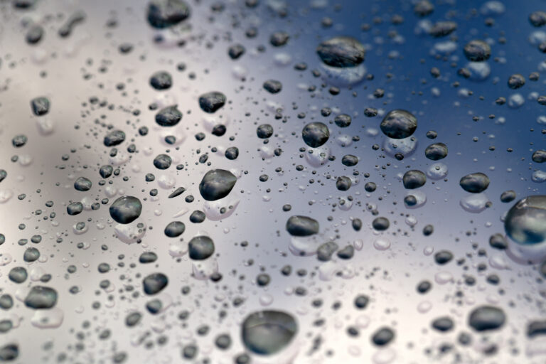Water Droplets Wet
