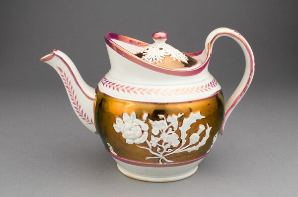 Teapot with Symbols of England, Ireland, and Scotland