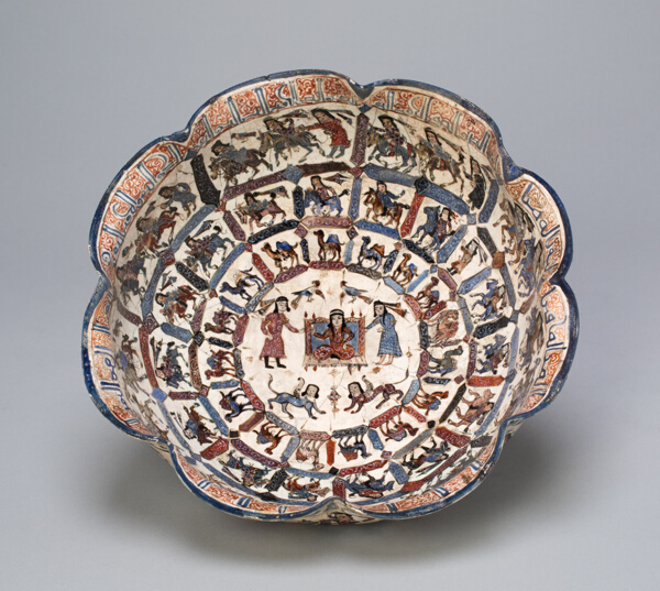 Mina'i Lobed Bowl with a Seated Prince and Mythical Creatures