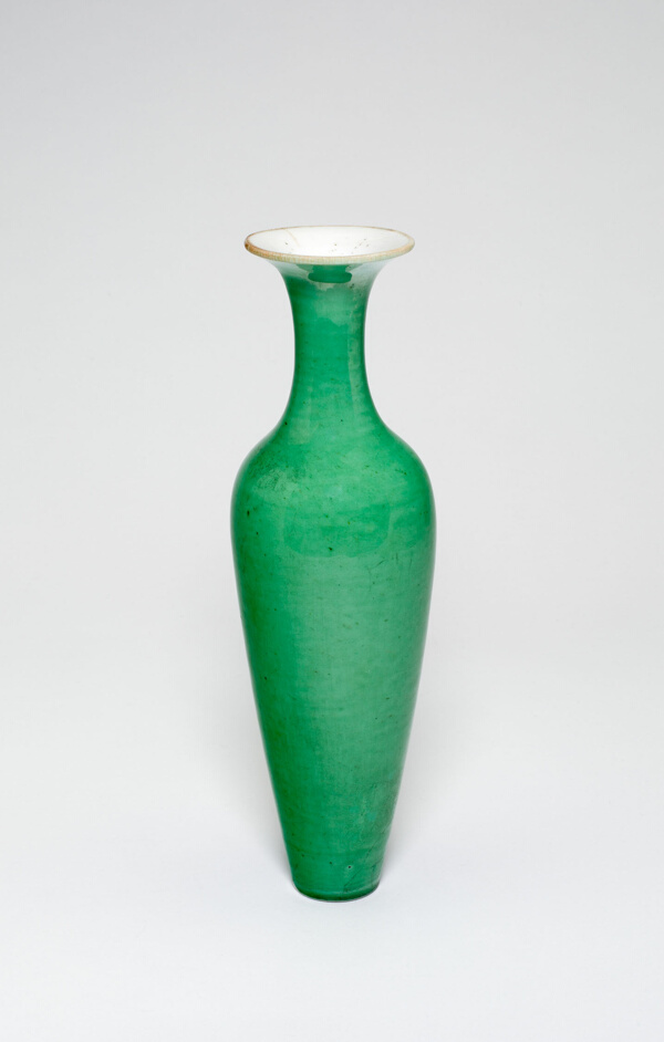 Amphora-Shaped Vase (Liuyeping)