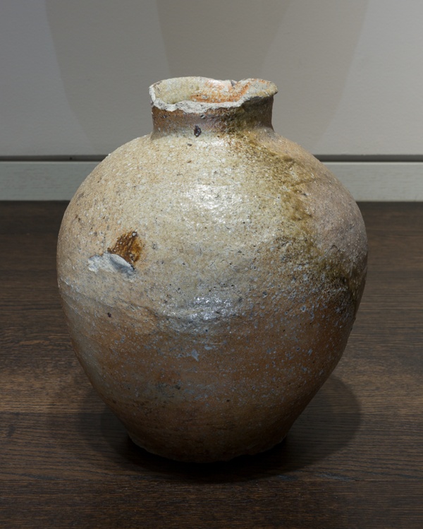Shigaraki-Ware Jar