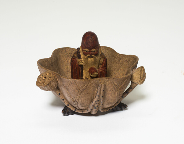 Cup in the Shape of a Lotus Flower with a Figure of an Immortal