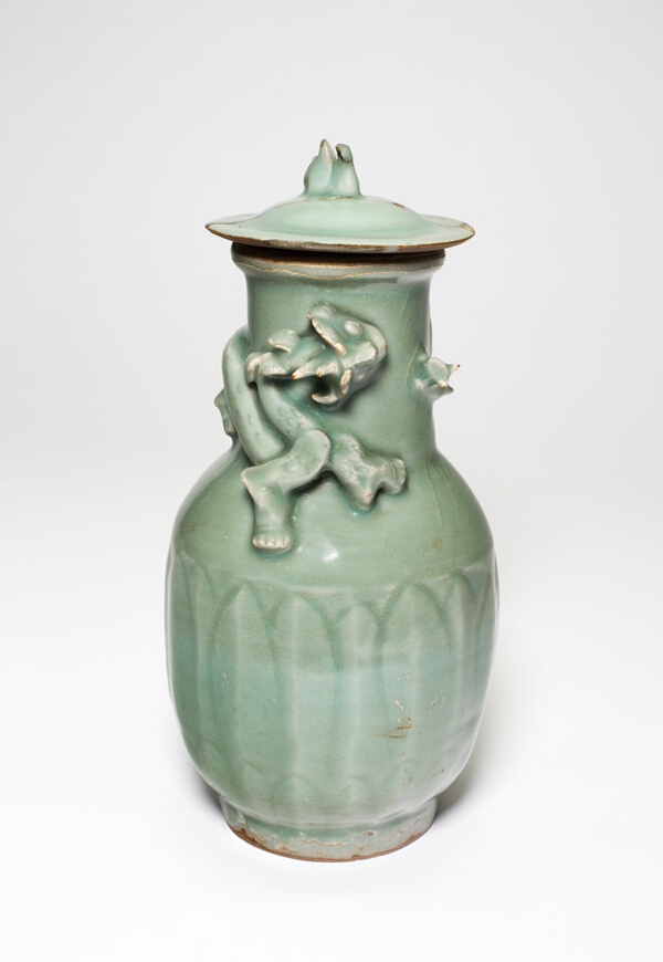 Vase with Lizard