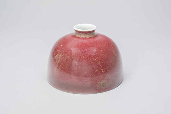 Peachbloom-glazed waterdropper (taibaizun)