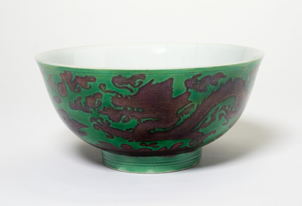 Bowl with Dragons