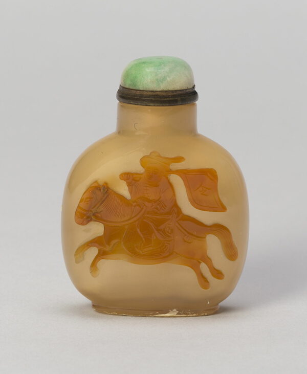 Snuff Bottle with Equestrian Bannerman with Flag