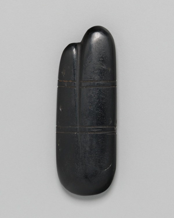Amulet of Two Fingers