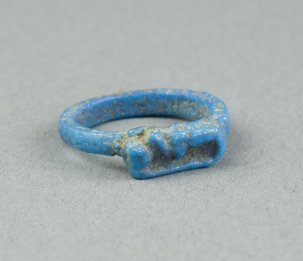 Ring: Figure of Serpent Uto (?)