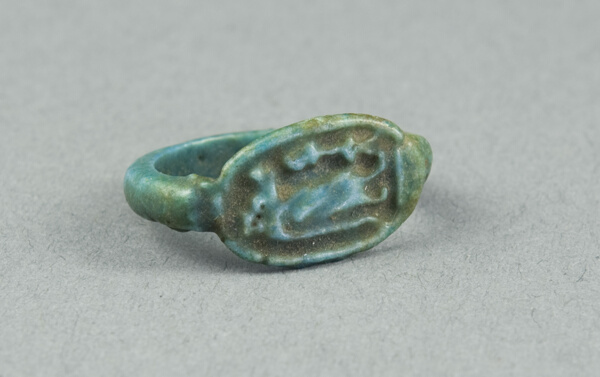Ring: Figure of Tawaret (Thoeris), with sa (protection) sign