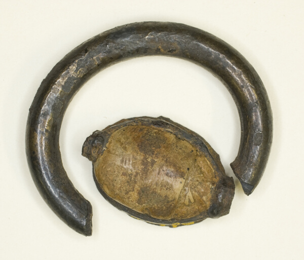 Ring: Cowroid with Sistrum and Pendant Uraeui