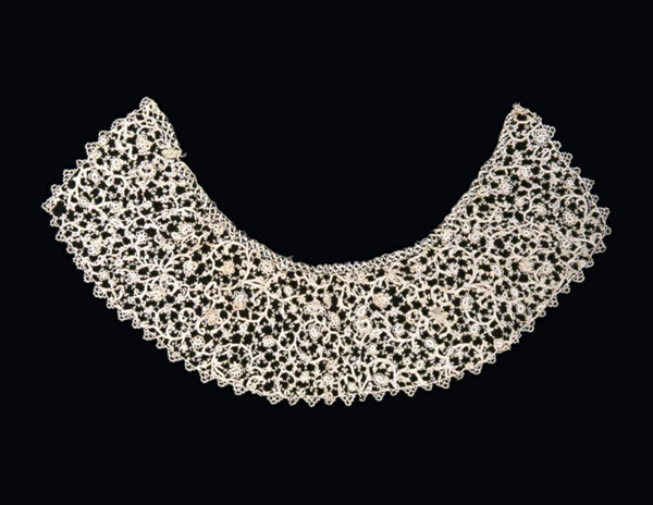 Collar (Made from a Border)